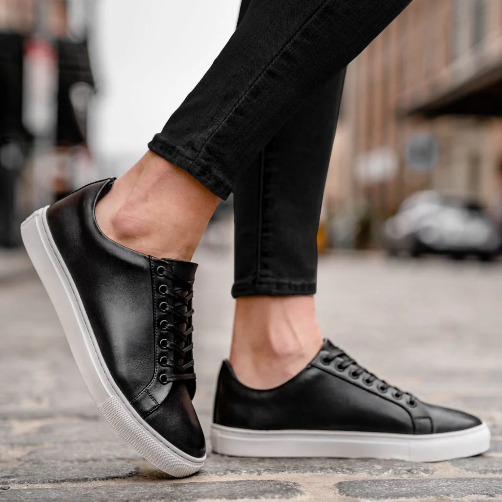 [S] Women's Premier Low Top | Black - Image 6