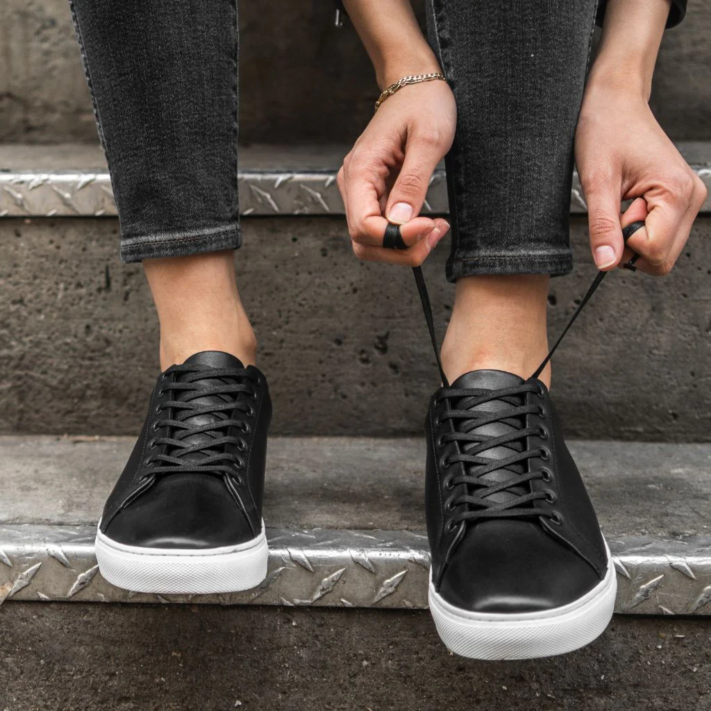 [S] Women's Premier Low Top | Black - Image 7