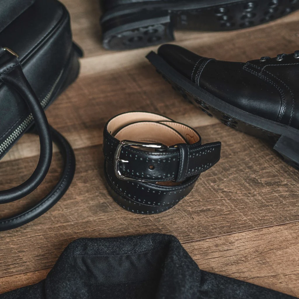 Men's Brogue Leather Belt | Black - Image 6